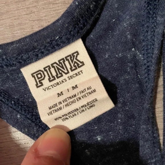 LIKE NEW VS PINK Open Back Tank Top - Picture 4 of 4